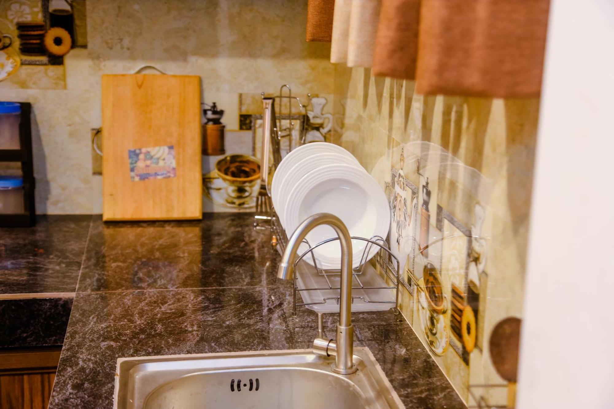 Little Angels Bed & Breakfast Mirissa Bagian luar foto